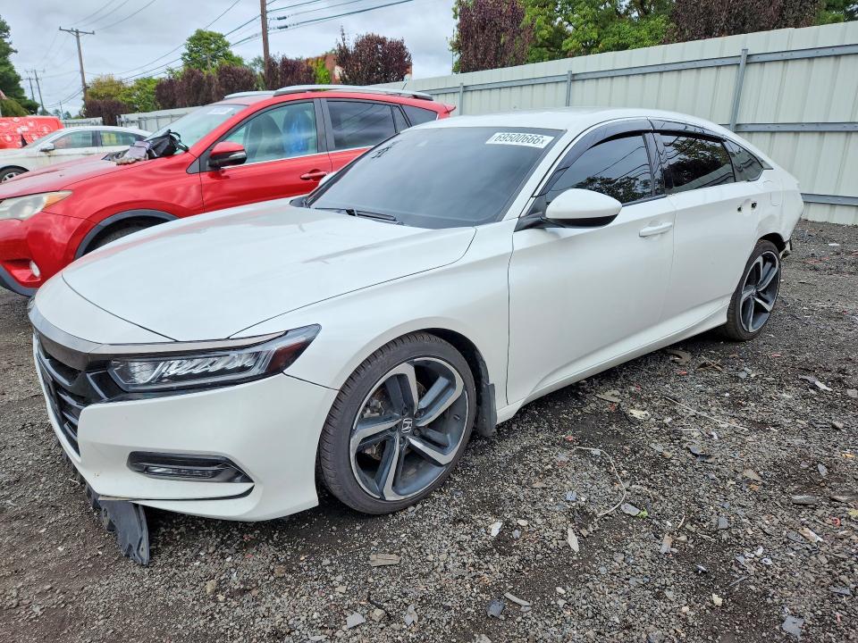 Продаж на аукціоні авто 2018 Honda Accord, vin: 1HGCV1F33JA022108, номер лоту: 69500666