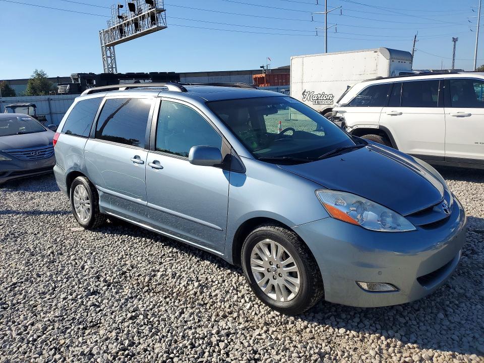 Продаж на аукціоні авто 2010 Toyota Sienna, vin: 5TDYK4CC0AS312697, номер лоту: 70467926