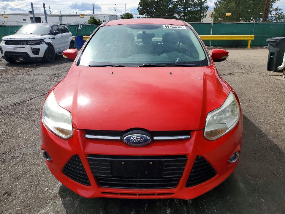 69109206 :رقم المزاد ، 1FAHP3H21CL225641 vin ، 2012 Ford Focus مزاد بيع