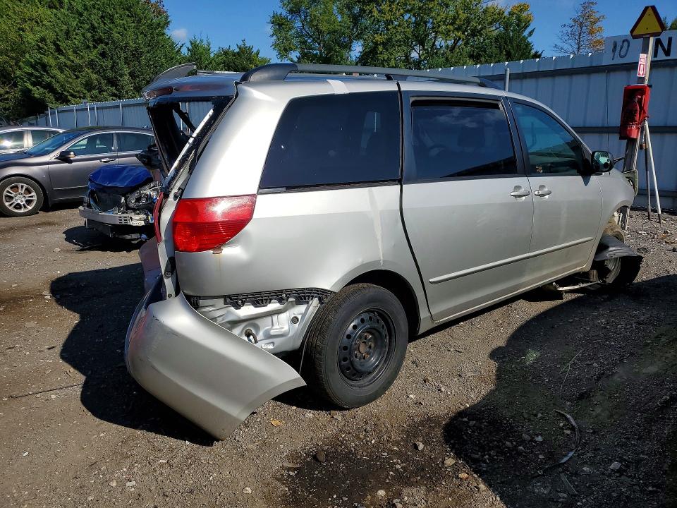 Продажа на аукционе авто 2004 Toyota Sienna, vin: 5TDZA23C64S092921, номер лота: 67970326