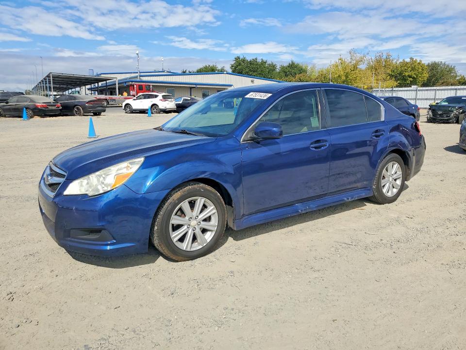 67531436 :رقم المزاد ، 4S3BMBG69B3241026 vin ، 2011 Subaru Legacy مزاد بيع