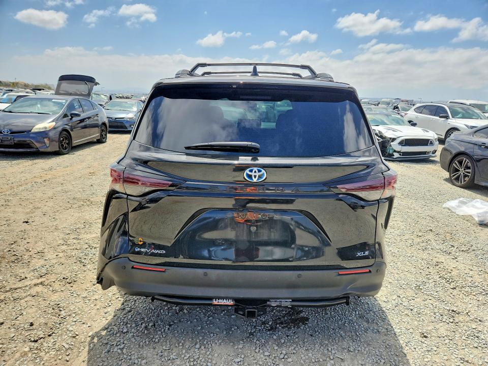 68699496 :رقم المزاد ، 5TDJSKFC1SS161811 vin ، 2025 Toyota Sienna مزاد بيع