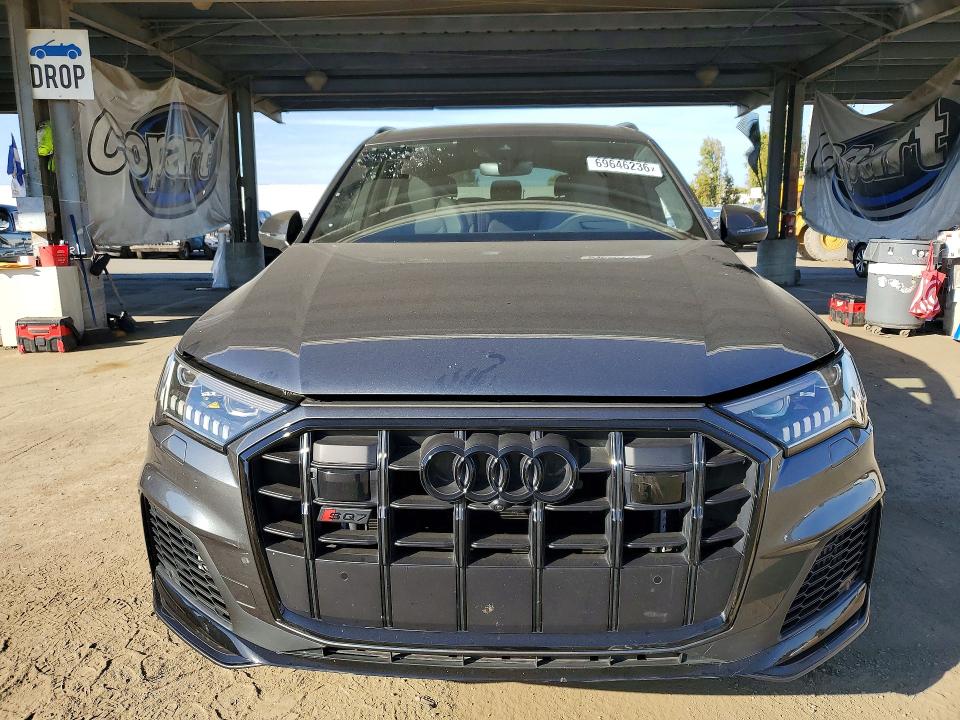 Продажа на аукционе авто 2023 Audi Sq7, vin: WA1VWBF7XPD022928, номер лота: 69646236