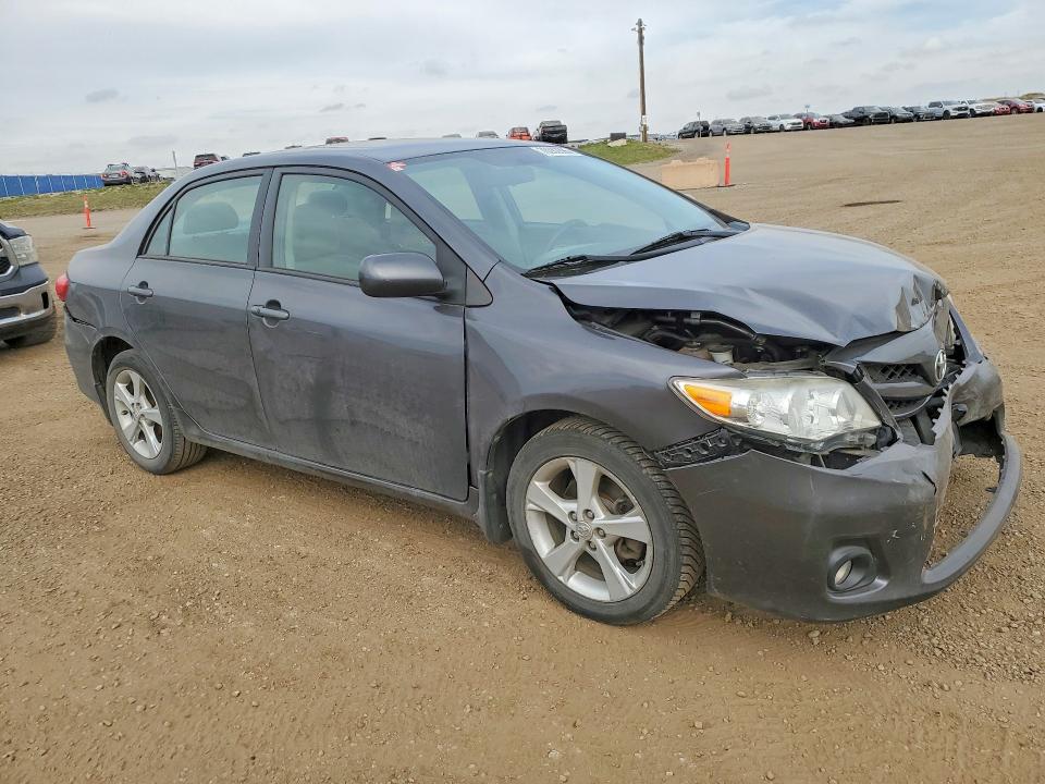 70282896 :رقم المزاد ، 2T1BU4EE4BC580869 vin ، 2011 Toyota Corolla مزاد بيع