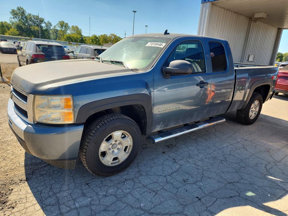 71018446 :رقم المزاد ، 1GCSKSE30AZ277780 vin ، 2010 Chevrolet Silverado مزاد بيع