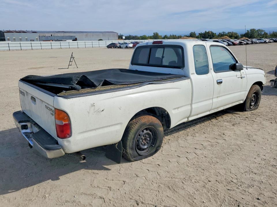 70333986 :رقم المزاد ، 4TAVL52N3WZ000982 vin ، 1998 Toyota Tacoma مزاد بيع