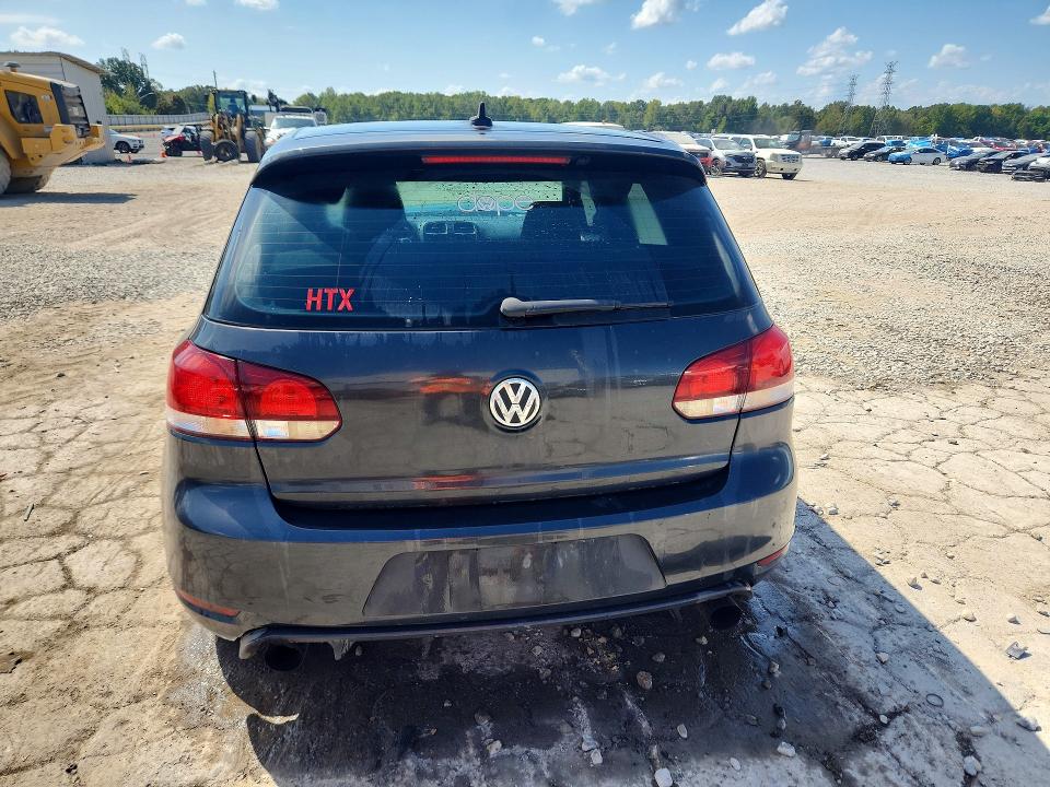68195976 :رقم المزاد ، WVWGV7AJ6AW336573 vin ، 2010 Volkswagen Gti مزاد بيع