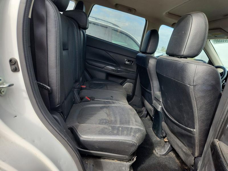 69936866 :رقم المزاد ، JA4JZ4AX5JZ613610 vin ، 2018 Mitsubishi Outlander مزاد بيع