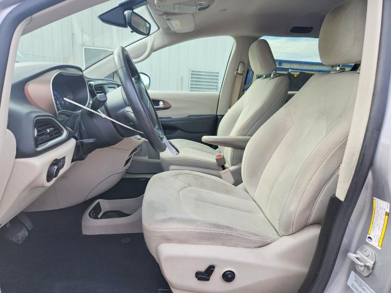 Продажа на аукционе авто 2017 Chrysler Pacifica, vin: 2C4RC1CG7HR501580, номер лота: 71012006