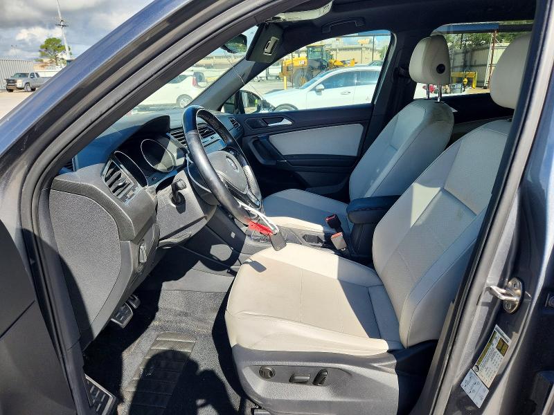 67316736 :رقم المزاد ، 3VV3B7AX4LM146478 vin ، 2020 Volkswagen Tiguan مزاد بيع