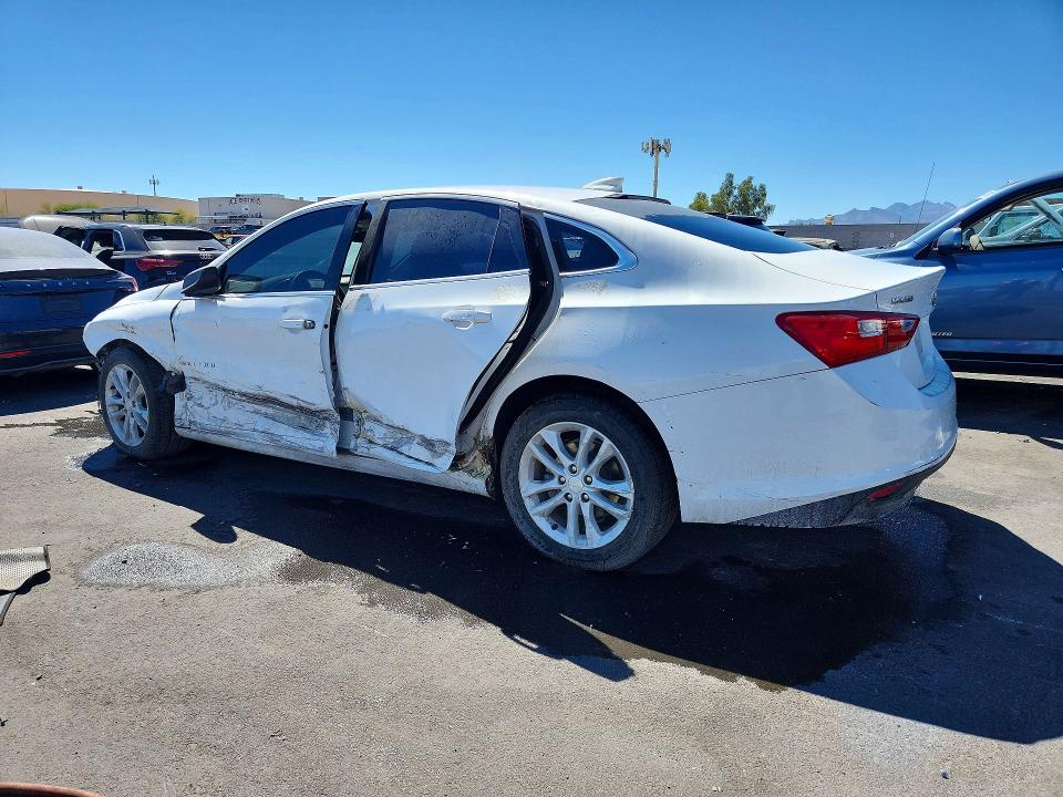 Продажа на аукционе авто 2018 Chevrolet Malibu, vin: 1G1ZD5ST7JF266445, номер лота: 67209056