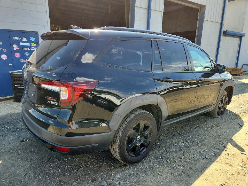 Продаж на аукціоні авто 2022 Honda Pilot, vin: 5FNYF6H85NB067460, номер лоту: 68050806