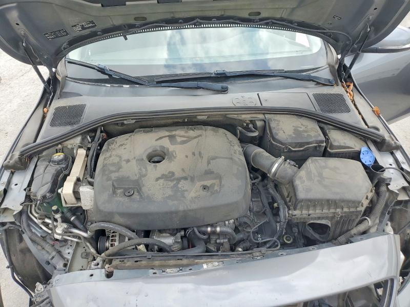 Продажа на аукционе авто 2017 Volvo S60, vin: YV126MFL8H2422527, номер лота: 69977466