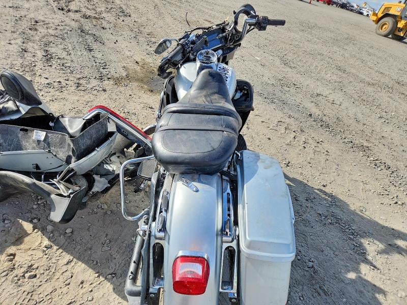 70260496 :رقم المزاد ، 1HD1KEL17FB676120 vin ، 2015 Harley-davidson Flhtk مزاد بيع