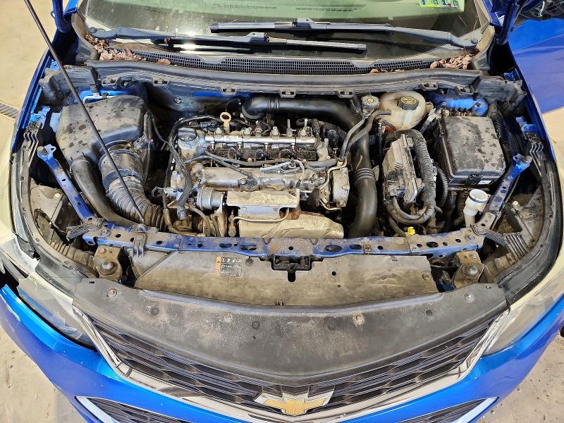 68876026 :رقم المزاد ، 1G1BE5SM1H7167759 vin ، 2017 Chevrolet Cruze مزاد بيع
