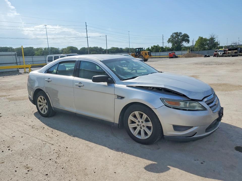 67136396 :رقم المزاد ، 1FAHP2DW4AG169462 vin ، 2010 Ford Taurus مزاد بيع