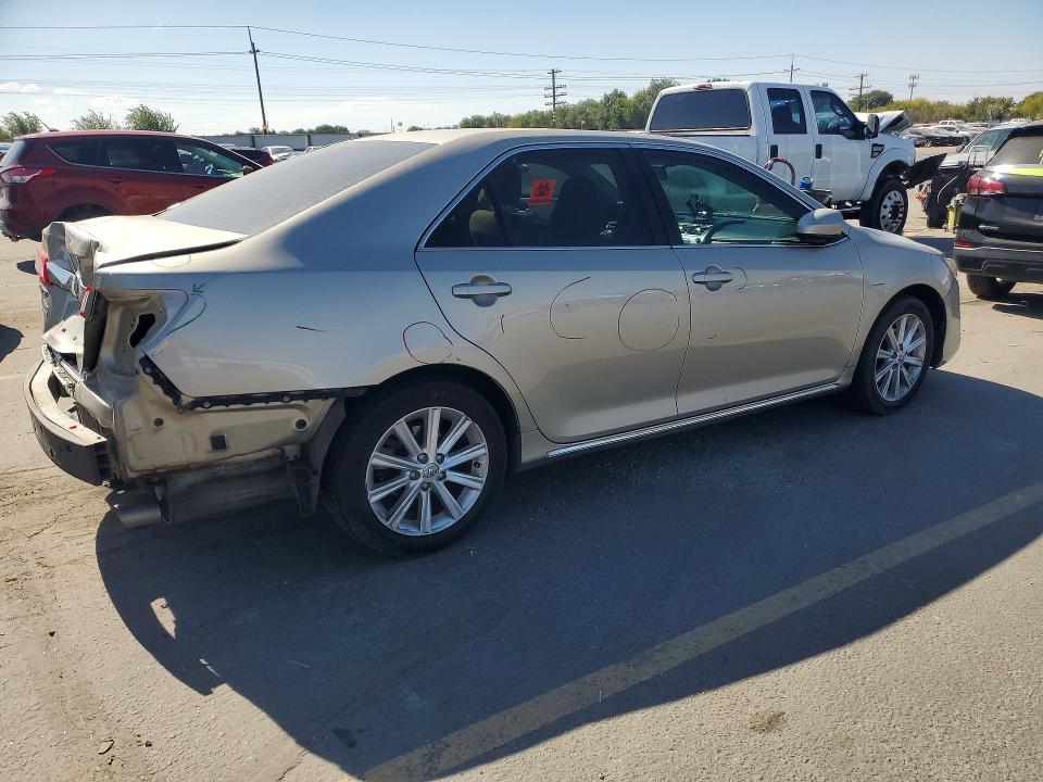 69510916 :رقم المزاد ، 4T1BF1FKXDU718459 vin ، 2013 Toyota Camry مزاد بيع