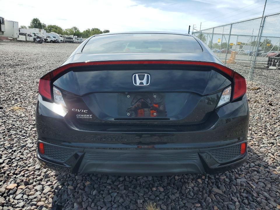 68737046 :رقم المزاد ، 2HGFC4B08HH311996 vin ، 2017 Honda Civic مزاد بيع