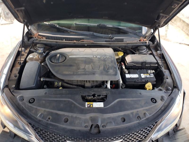 67968956 :رقم المزاد ، 1C3CCCAG2GN111250 vin ، 2016 Chrysler 200 مزاد بيع