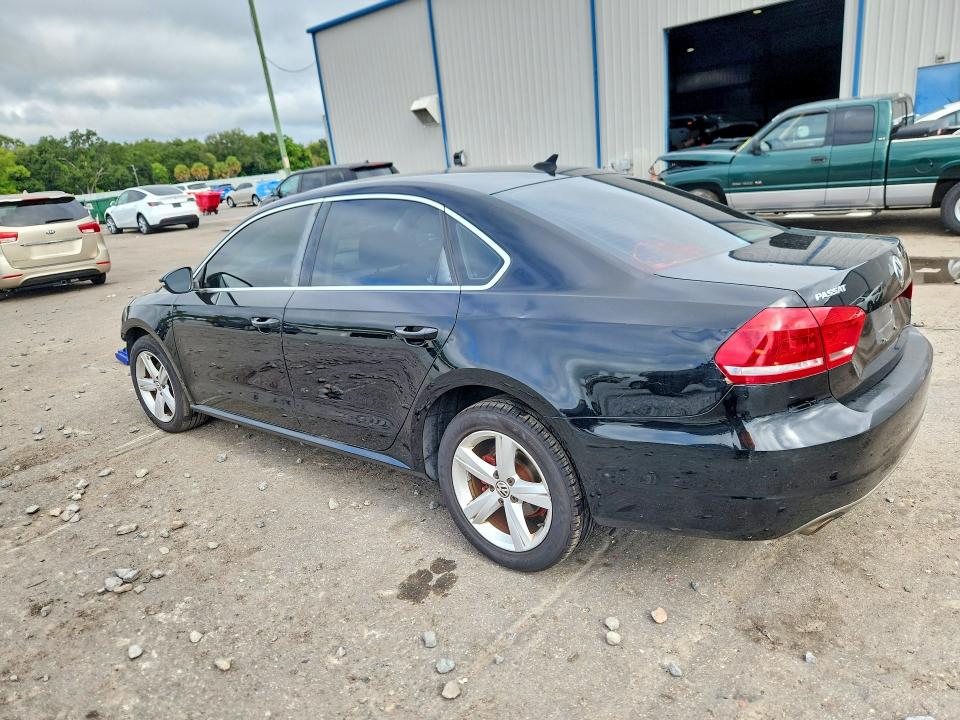 70433416 :رقم المزاد ، 1VWBP7A39CC009639 vin ، 2012 Volkswagen Passat مزاد بيع