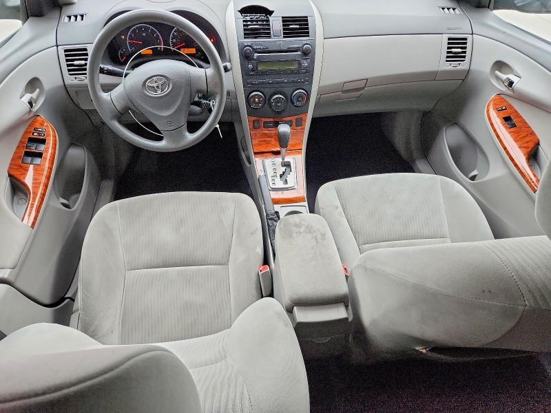 69693916 :رقم المزاد ، 1NXBU40E09Z015860 vin ، 2009 Toyota Corolla مزاد بيع