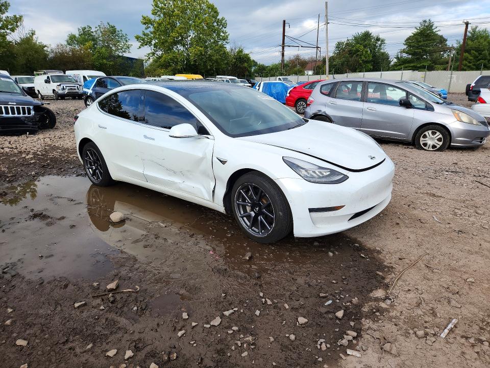 Продажа на аукционе авто 2020 Tesla Model 3, vin: 5YJ3E1EA3LF799882, номер лота: 69616046