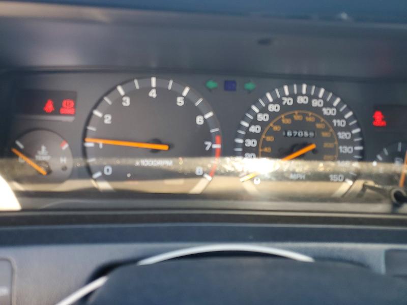 70541686 :رقم المزاد ، 4T1VV22E1LU030080 vin ، 1990 Toyota Camry مزاد بيع