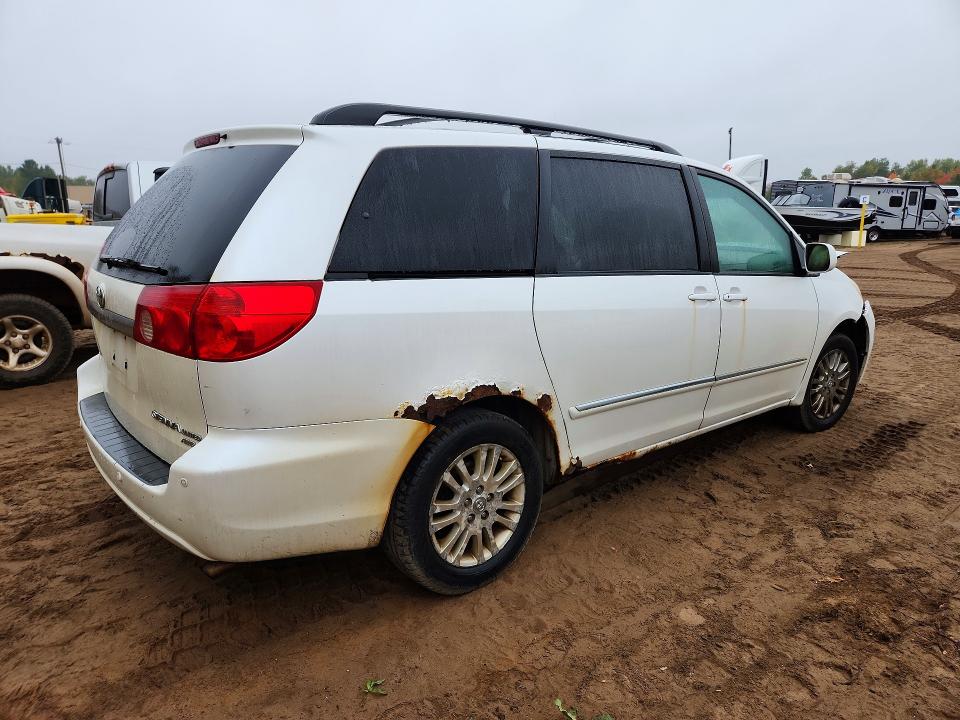 Продажа на аукционе авто 2008 Toyota Sienna, vin: 5TDBK22C08S010087, номер лота: 70651916