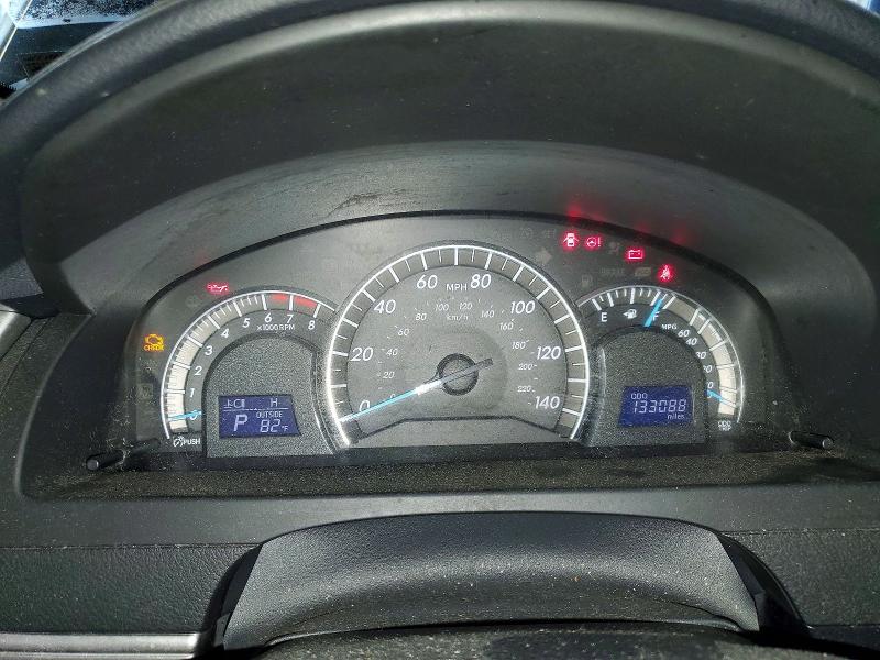 69390826 :رقم المزاد ، 4T1BF1FKXCU119785 vin ، 2012 Toyota Camry مزاد بيع