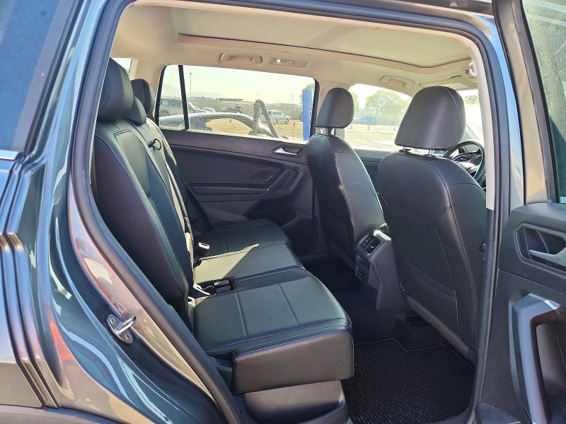 Продажа на аукционе авто 2020 Volkswagen Tiguan, vin: 3VV2B7AX5LM126090, номер лота: 70738496