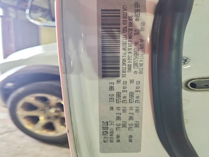 Auction sale of the 2017 Ram 1500, vin: 1C6RR7VT5HS800521, lot number: 70496796
