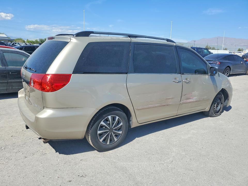 Продаж на аукціоні авто 2010 Toyota Sienna, vin: 5TDKK4CC6AS342969, номер лоту: 69151666