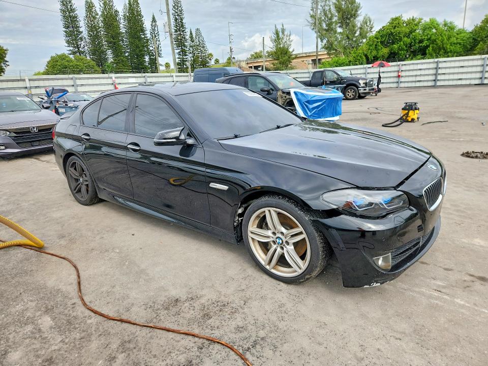 70924466 :رقم المزاد ، WBA5B1C52ED483176 vin ، 2014 Bmw 535 مزاد بيع