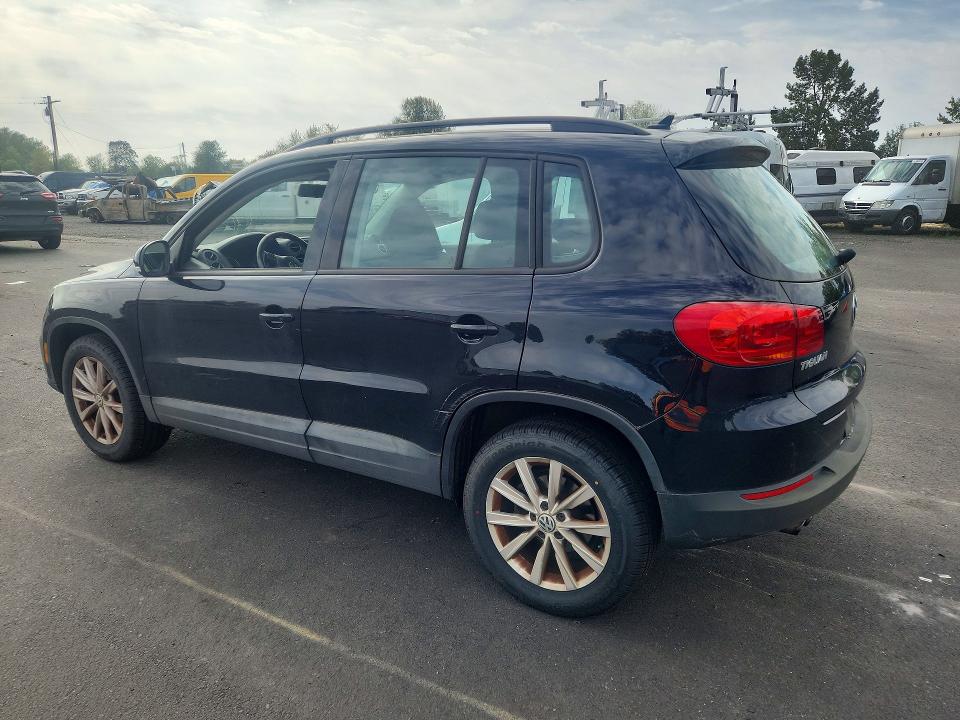 Продажа на аукционе авто 2017 Volkswagen Tiguan, vin: WVGBV7AX3HK043533, номер лота: 68258566