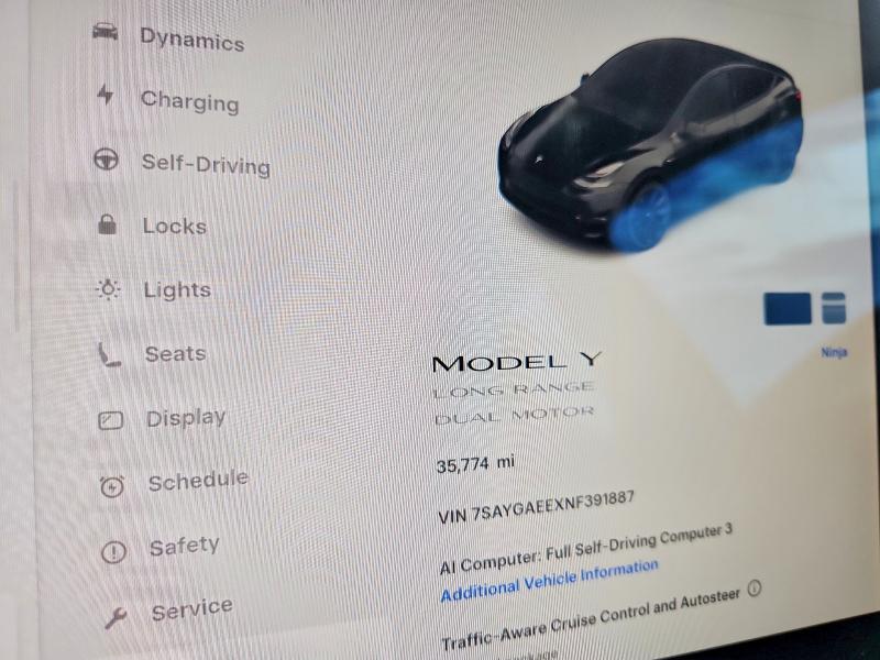 67827006 :رقم المزاد ، 7SAYGAEEXNF391887 vin ، 2022 Tesla Model Y مزاد بيع