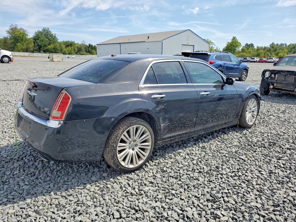 Auction sale of the 2014 Chrysler 300c, vin: 2C3CCAEGXEH340036        , lot number: 69147066