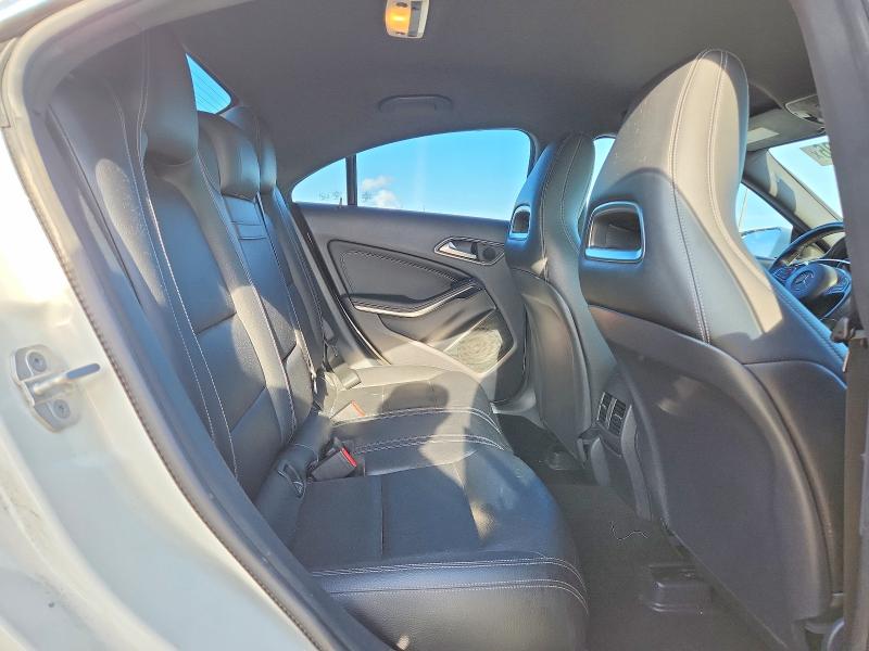 66584796 :رقم المزاد ، WDDSJ4EB6HN429283 vin ، 2017 Mercedes-benz Cla مزاد بيع