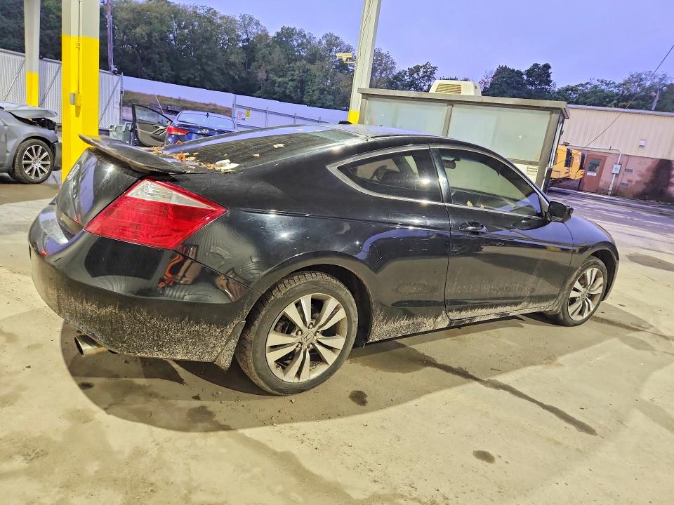 Продаж на аукціоні авто 2008 Honda Accord, vin: 1HGCS128X8A009540, номер лоту: 71035026