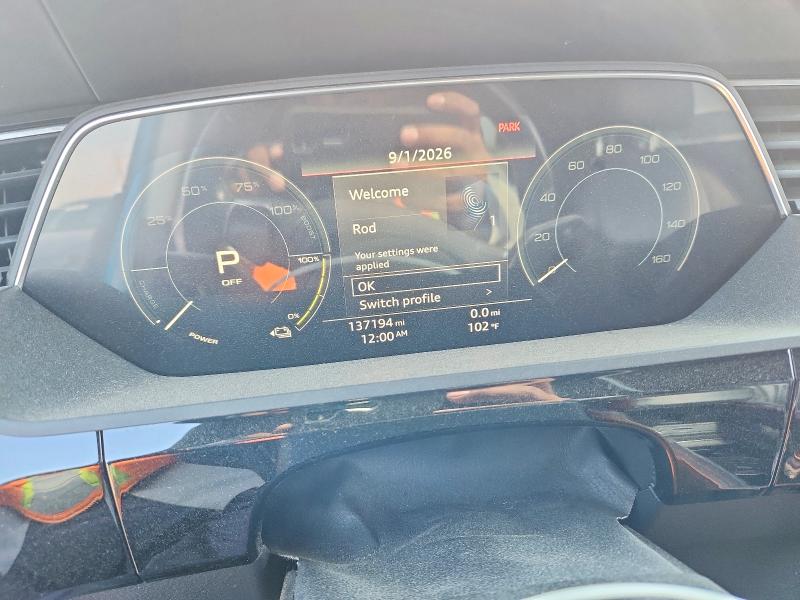 Продаж на аукціоні авто 2019 Audi E-tron, vin: WA1VABGE8KB017310, номер лоту: 67156876