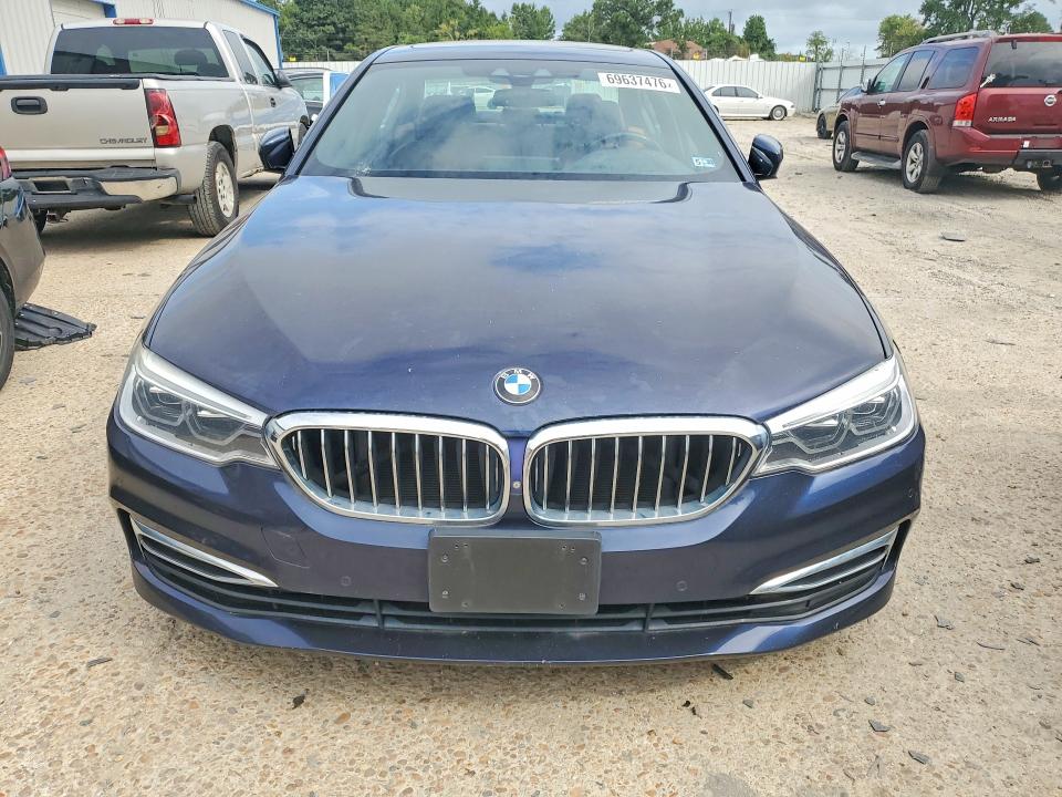 69637476 :رقم المزاد ، WBAJE7C31HG888648 vin ، 2017 Bmw 540 مزاد بيع