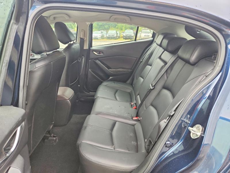 Продажа на аукционе авто 2018 Mazda 3, vin: 3MZBN1L36JM203685, номер лота: 67491316