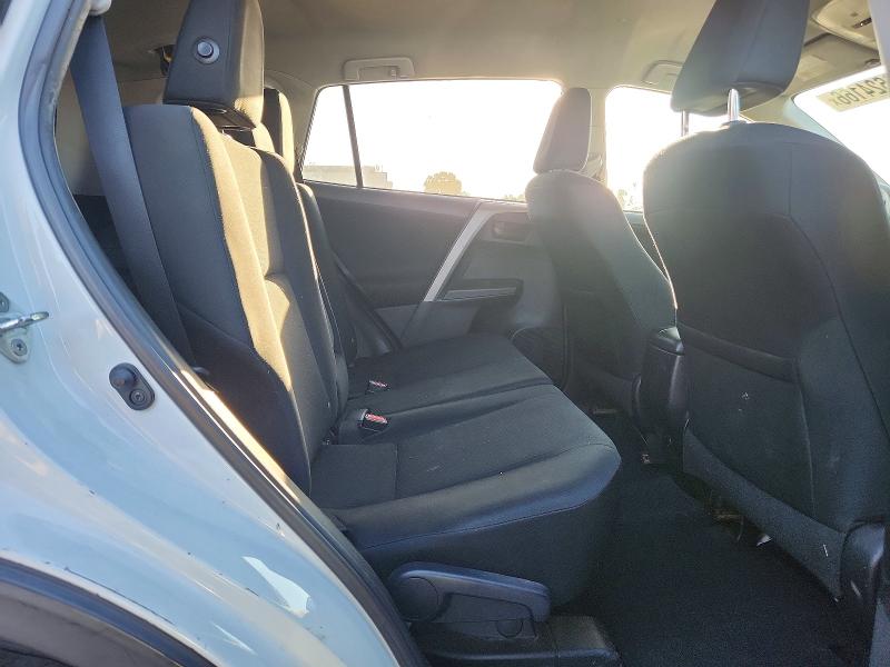 70624166 :رقم المزاد ، 2T3ZFREV6GW267227 vin ، 2016 Toyota Rav4 مزاد بيع