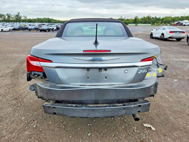 Auction sale of the 2013 Chrysler 200, vin: 1C3BCBEB5DN511352, lot number: 70277206