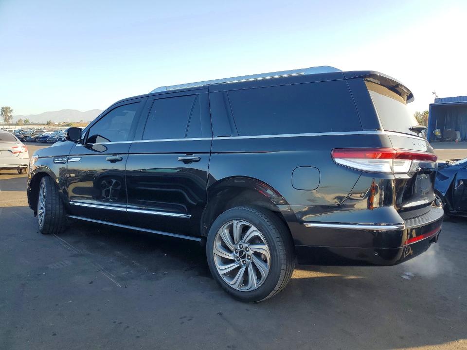 67337306 :رقم المزاد ، 5LMJJ3LT5NEL15839 vin ، 2022 Lincoln Navigator مزاد بيع