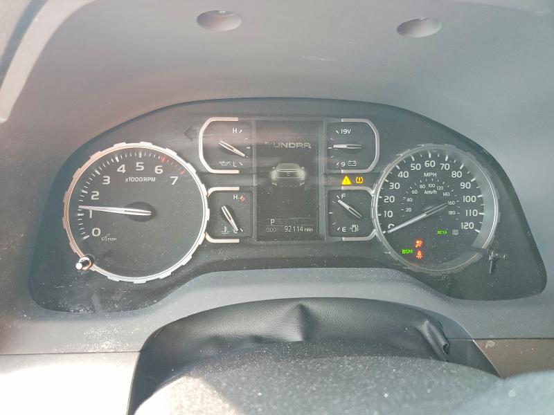 69912976 :رقم المزاد ، 5TFDY5F11JX694553 vin ، 2018 Toyota Tundra مزاد بيع