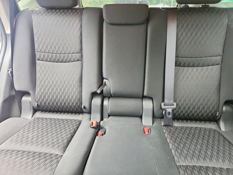 Продажа на аукционе авто 2017 Nissan Rogue, vin: KNMAT2MV5HP525586, номер лота: 70835376