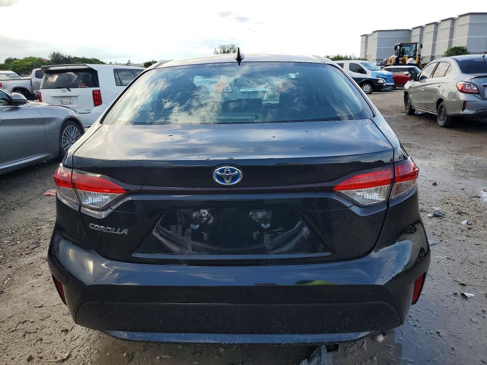 Продажа на аукционе авто 2021 Toyota Corolla, vin: 5YFEPMAE6MP196136, номер лота: 67894916