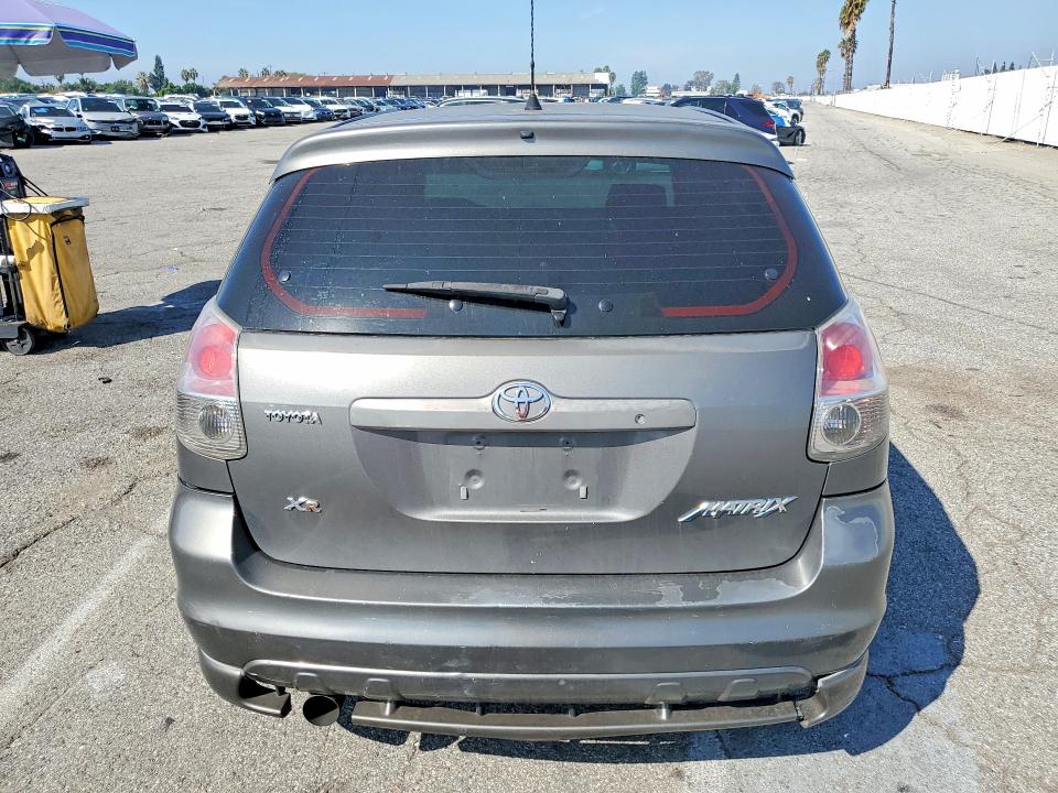 2007 Toyota Matrix მანქანა იყიდება აუქციონზე, vin: 2T1KR32E17C661142, აუქციონის ნომერი: 70728476