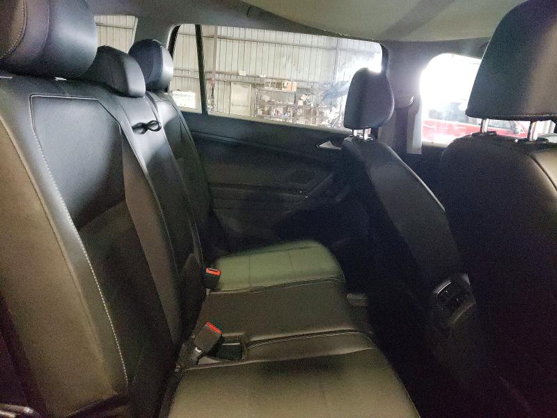 Продаж на аукціоні авто 2018 Volkswagen Tiguan, vin: 3VV3B7AXXJM139869        , номер лоту: 68843316