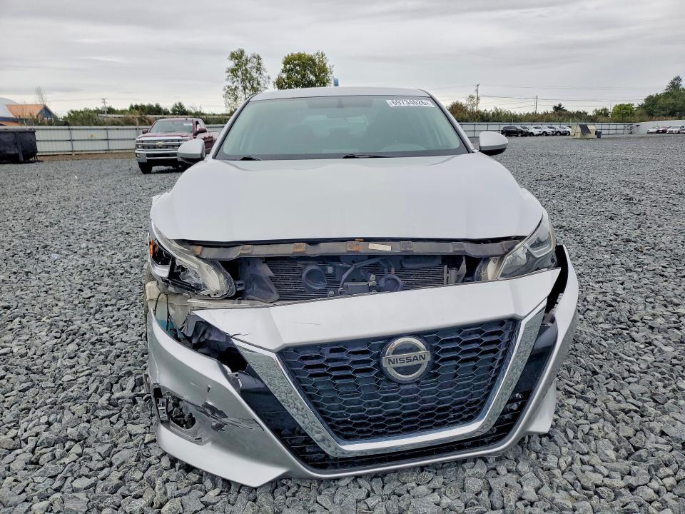 2019 Nissan Altima მანქანა იყიდება აუქციონზე, vin: 1N4BL4BW8KN310871, აუქციონის ნომერი: 69734626